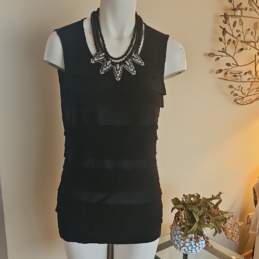 Ann Taylor Black Fitted Tiered Tank Top